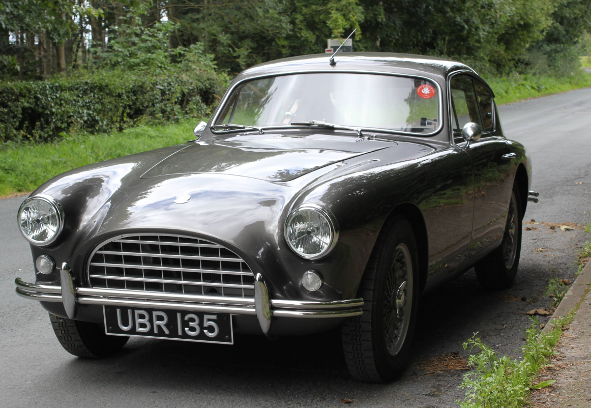 Aceca-Bristol UBR 135, chassis prefix BE, front three-quarter view